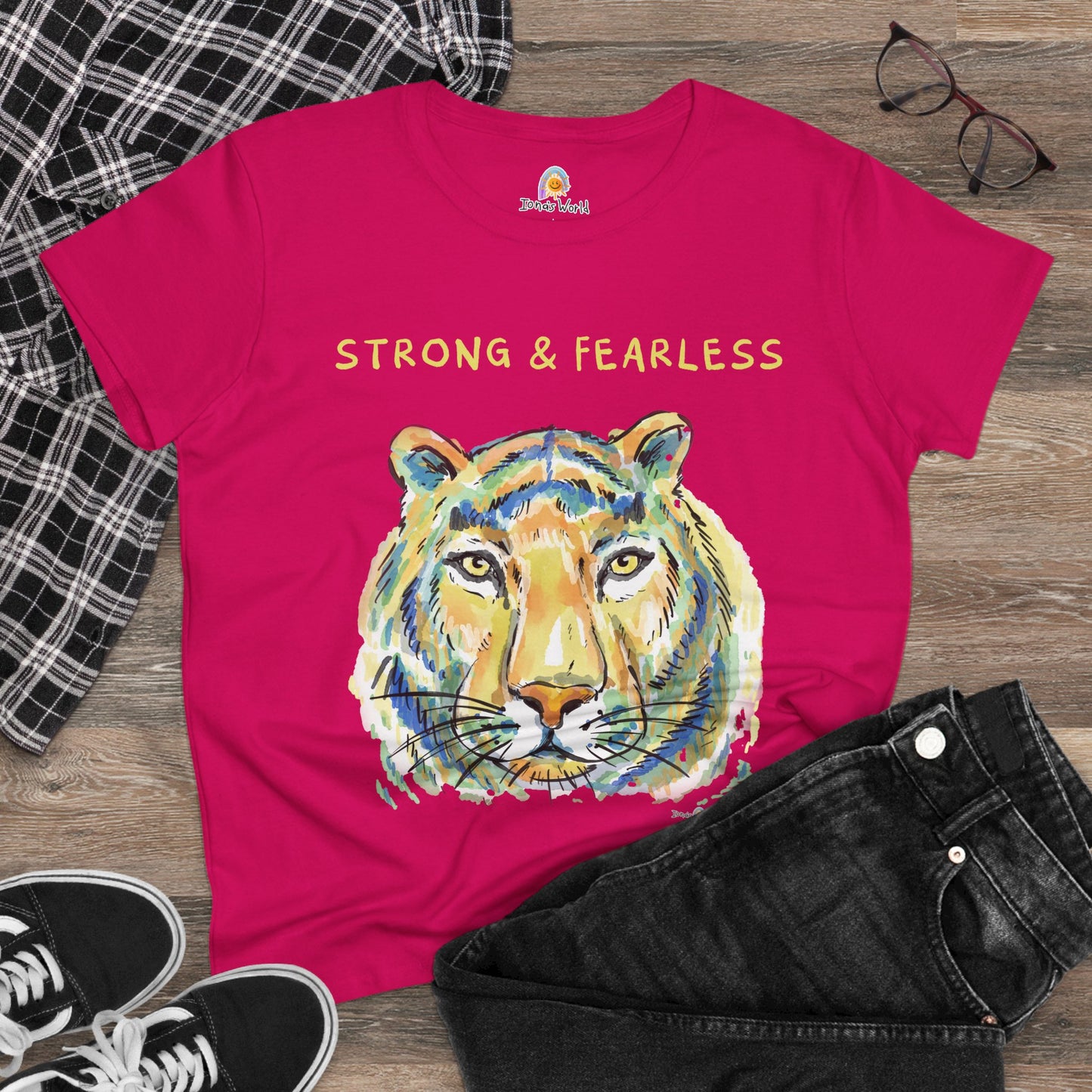 STRONG & FEARLESS - WOMEN'S SHIRT