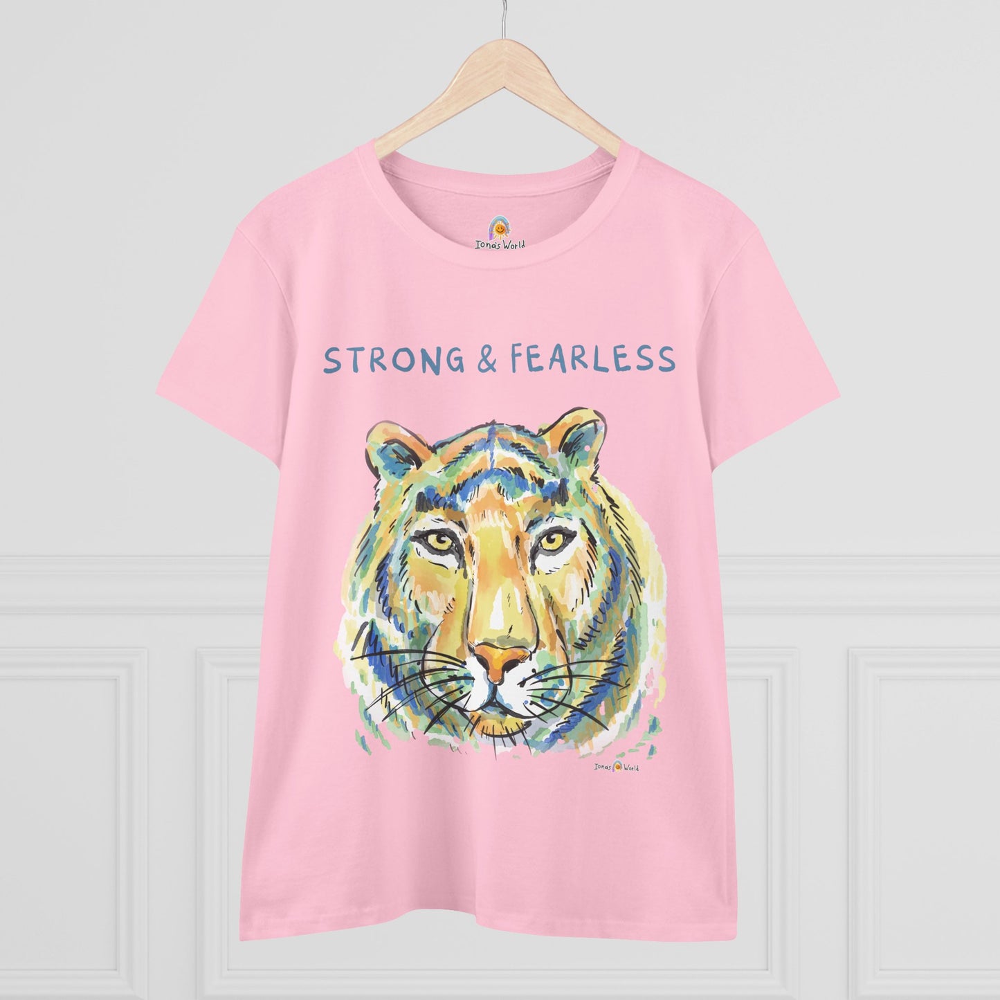 STRONG & FEARLESS - WOMEN'S SHIRT